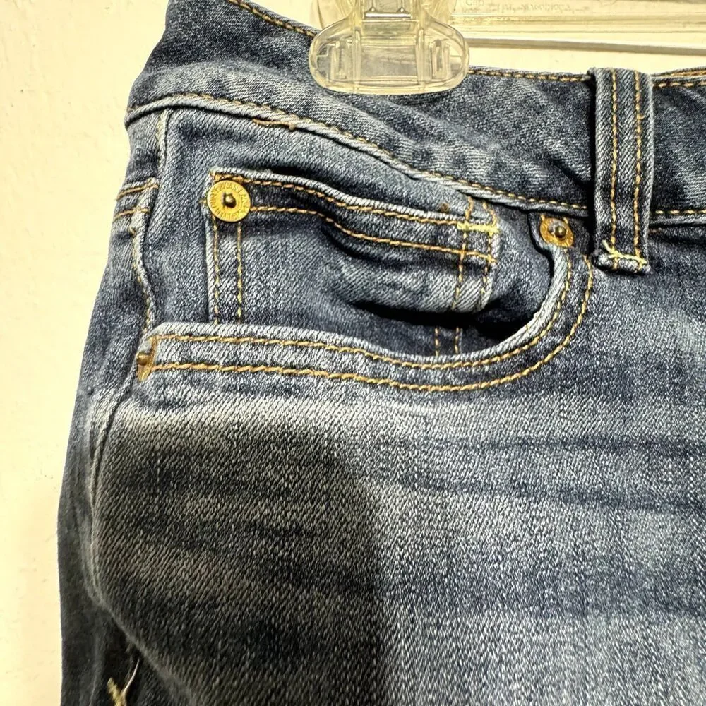 American Eagle Denim Shorts Shortie Dark Blue Jeans Cuffed Cut Off Women sz 2